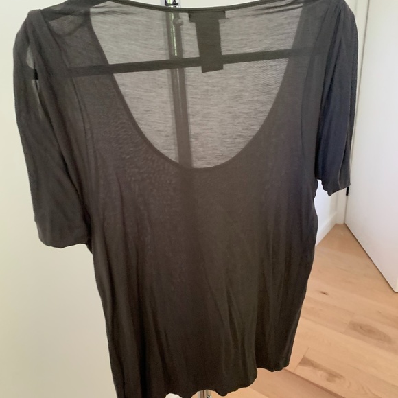 Aritzia Talula T-Shirt - Picture 2 of 3